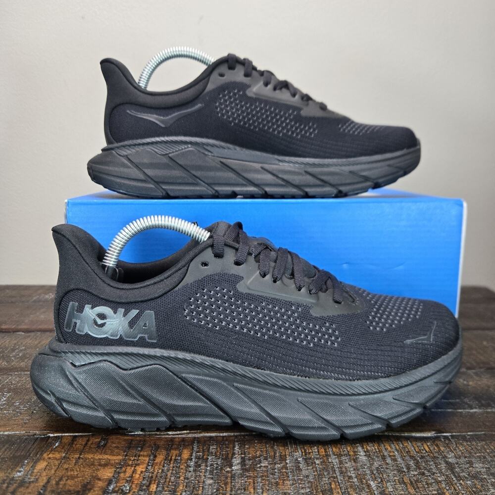 NEW Hoka One One Arahi 7 Womens Size 6.5B Running Shoes 1147851 BBLC Black